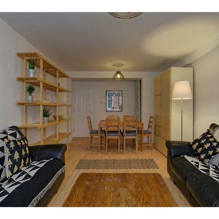 Delightful & Spacious 2Bd Apt For 6, Central Mcr! Manchester Exterior photo